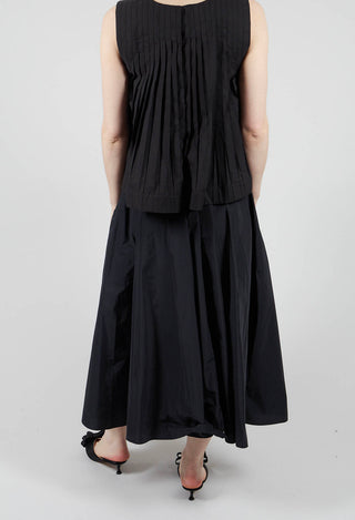 Pleated Skirt in Black