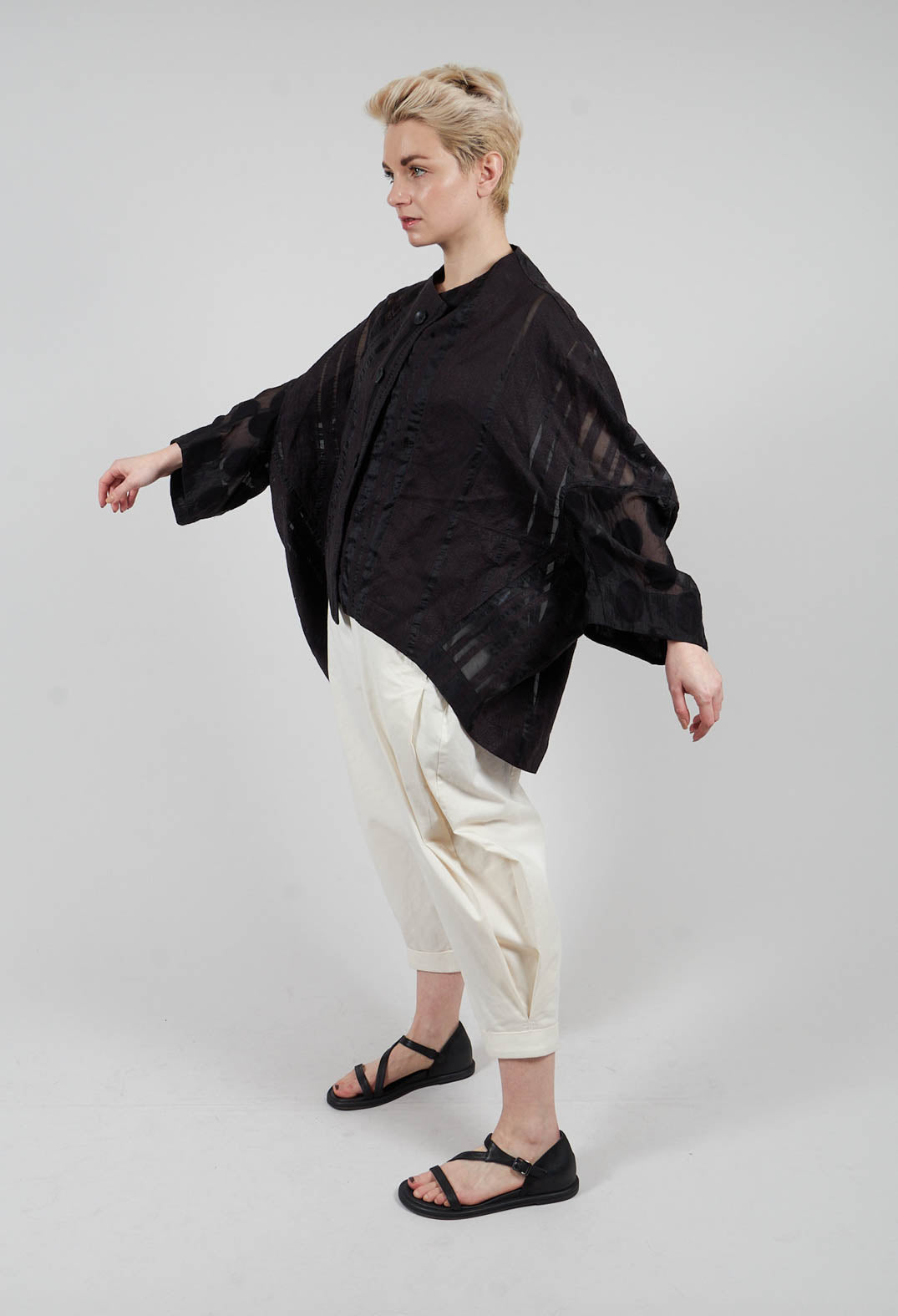 Turn Up Trouser in Cream