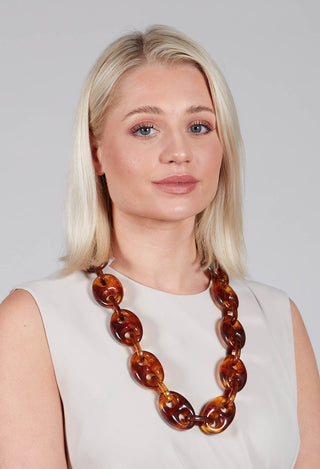 Minnie Necklace in Tortoise Shell