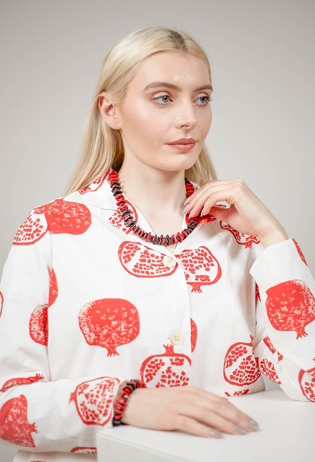 Jagged Ceramics Necklace in Red Black