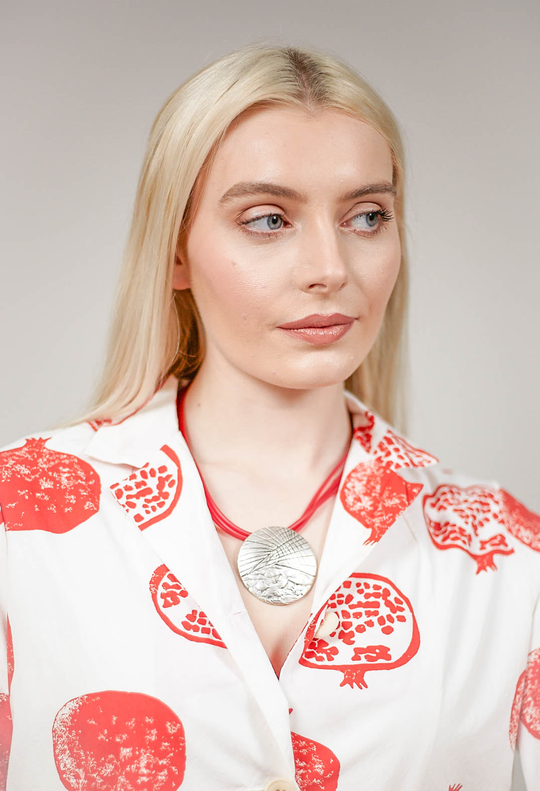 PVC Three Row Necklace with Engraved Zamak Pendant in Red