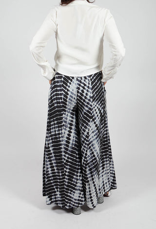 Emma Reversible Pants in Crocodise Black