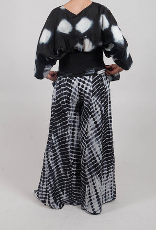 Emma Reversible Pants in Crocodise Black
