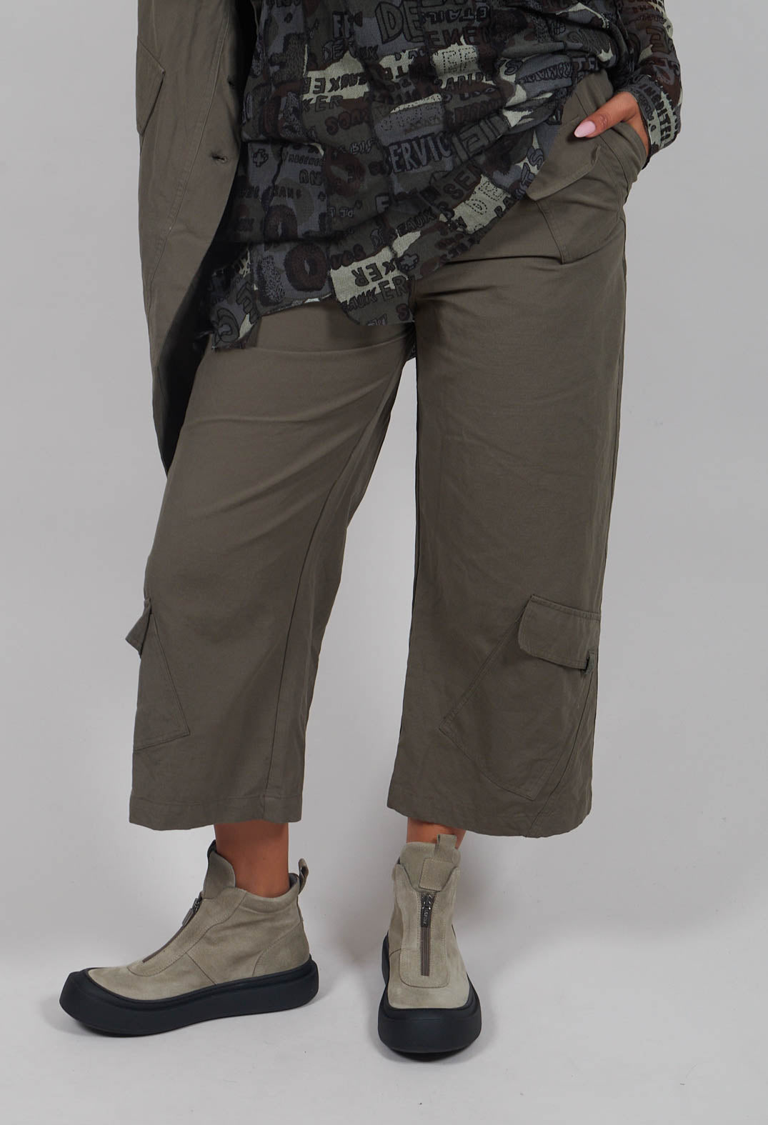 Straight Leg Utility Trousers in Camp