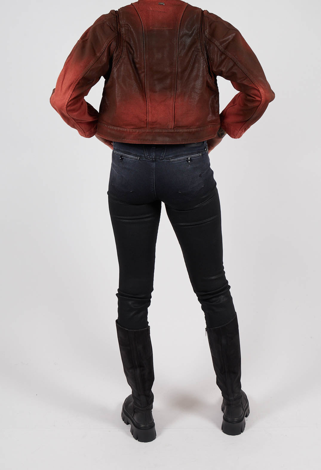 Rigorous Jeans in Black