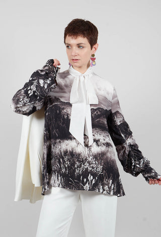 Amazement Blouse in Black