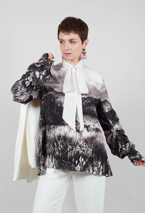 Amazement Blouse in Black