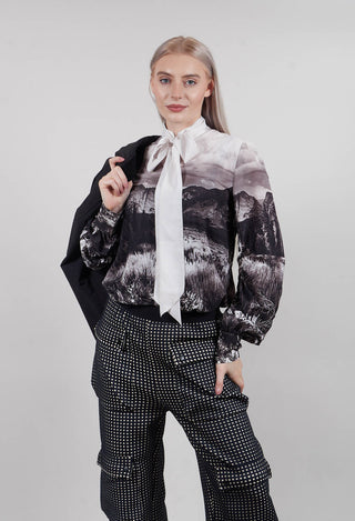 Amazement Blouse in Black