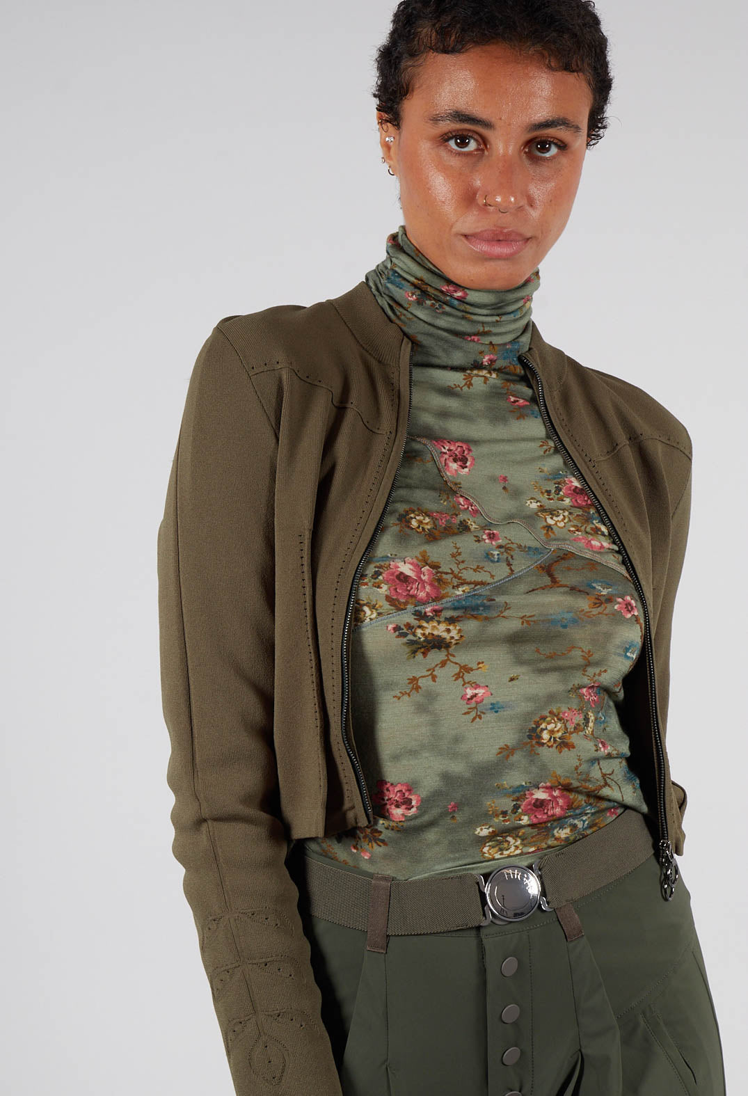 Motivate Cardigan in Green