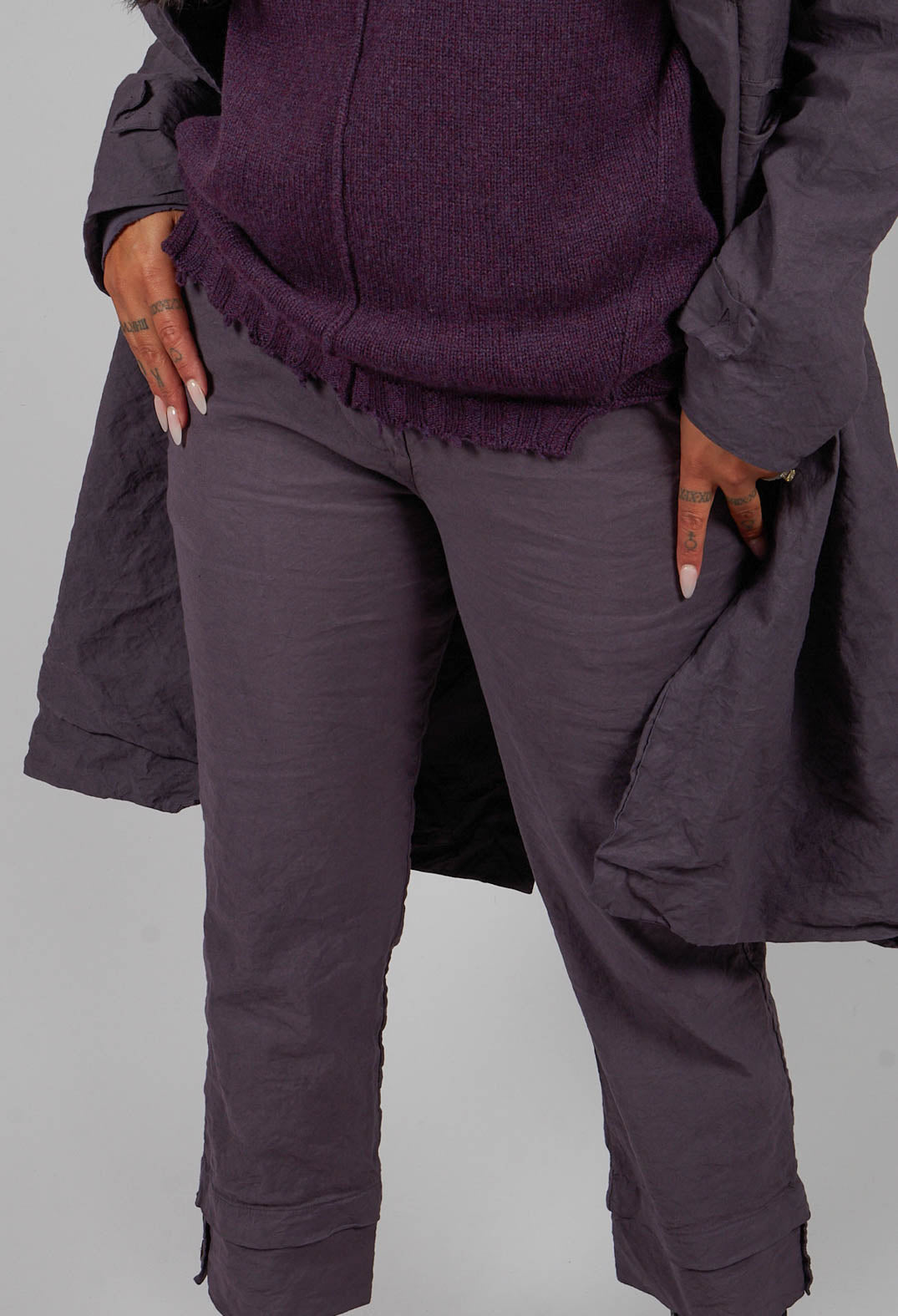 Straight Leg Trousers in Melanzana