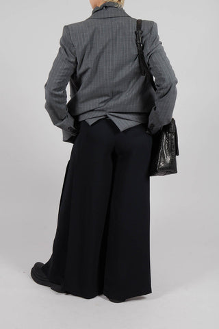 Pleated Wide Leg Pants in Lalabel Nero