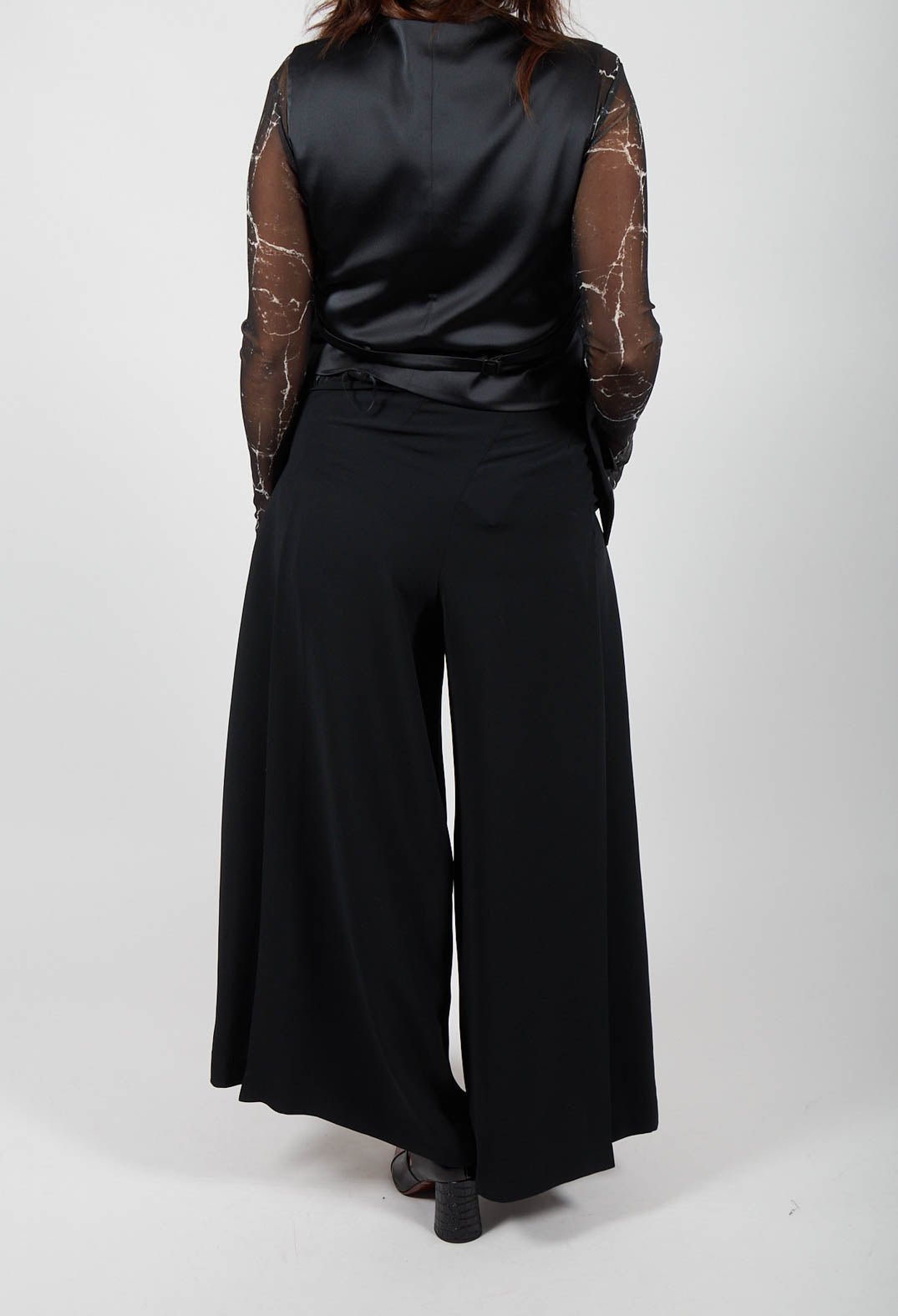 Pleated Wide Leg Pants in Lalabel Nero