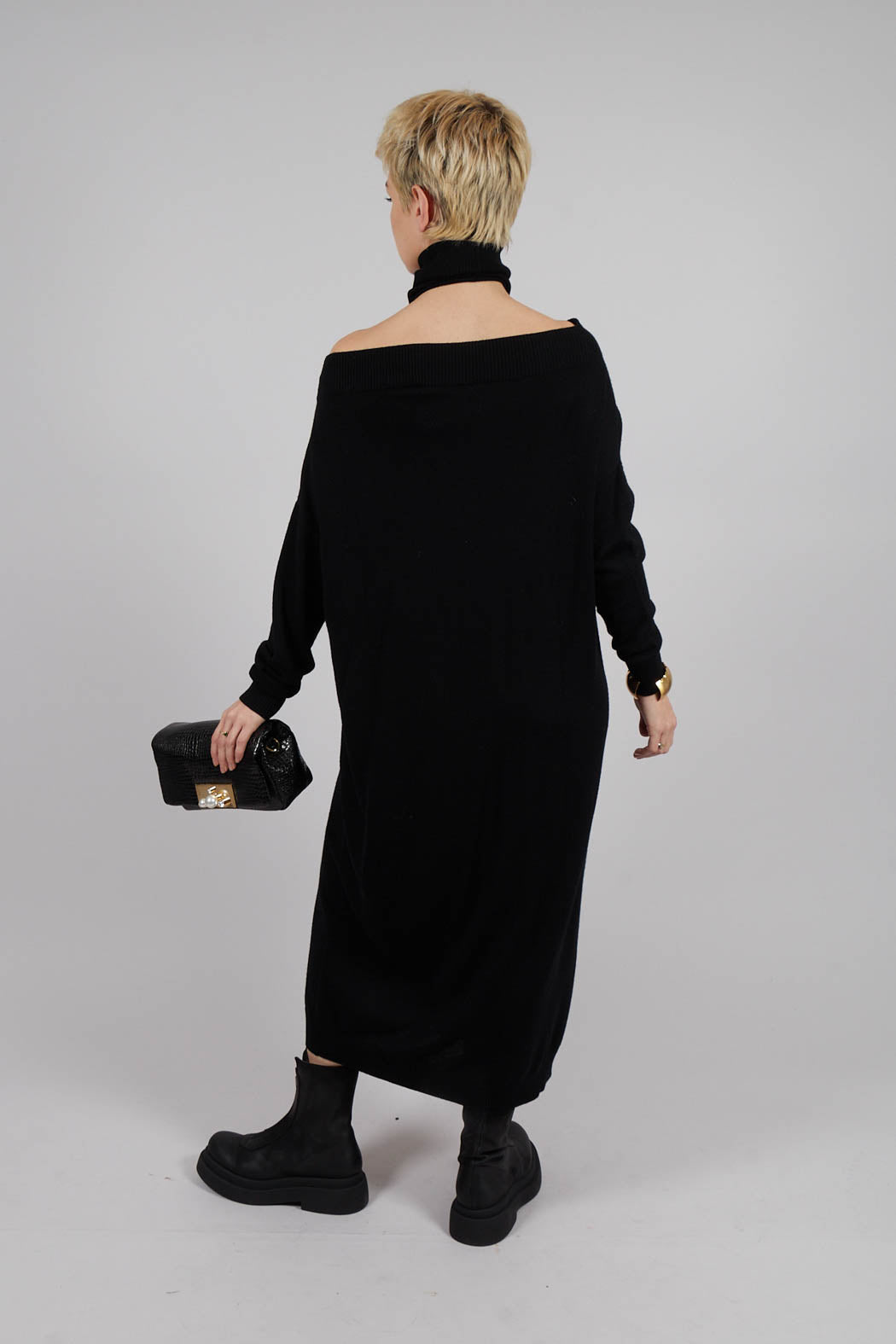 Dress in Catherine Nero