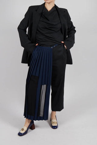 Monteurano Trousers in Nero