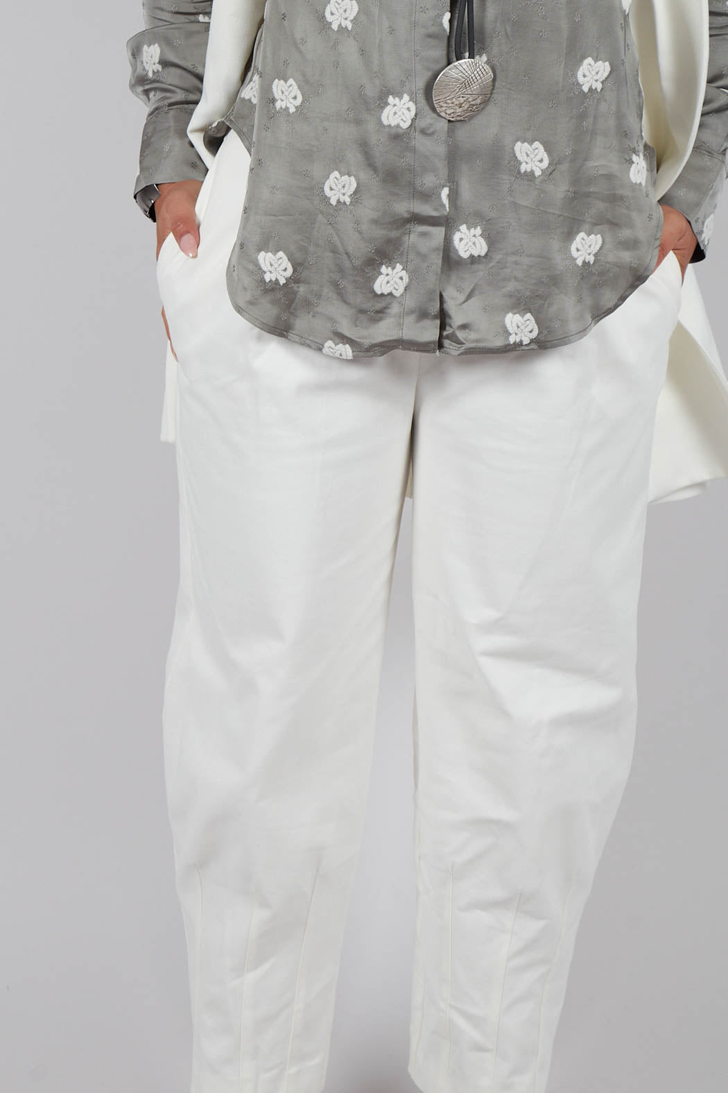 Sonia Trousers in Latte