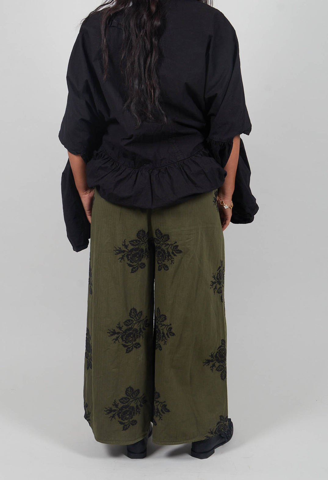 Stupsnah Trousers in Freund