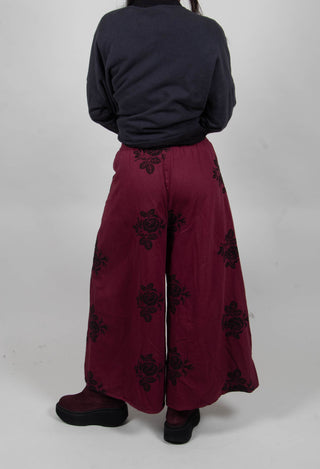 Stupsnah Trousers in Hildegard