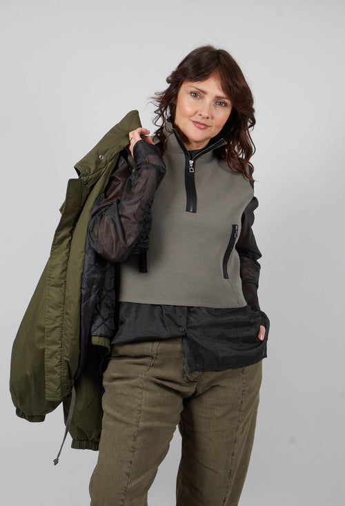 Zipped Sweater Vest in Kaki