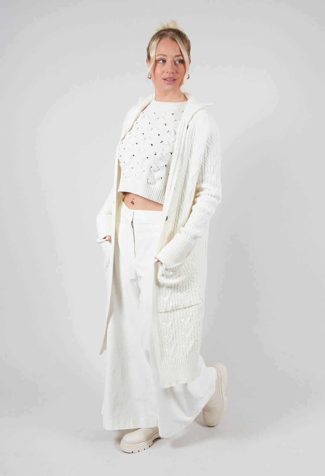Cotton Trousers in Cream