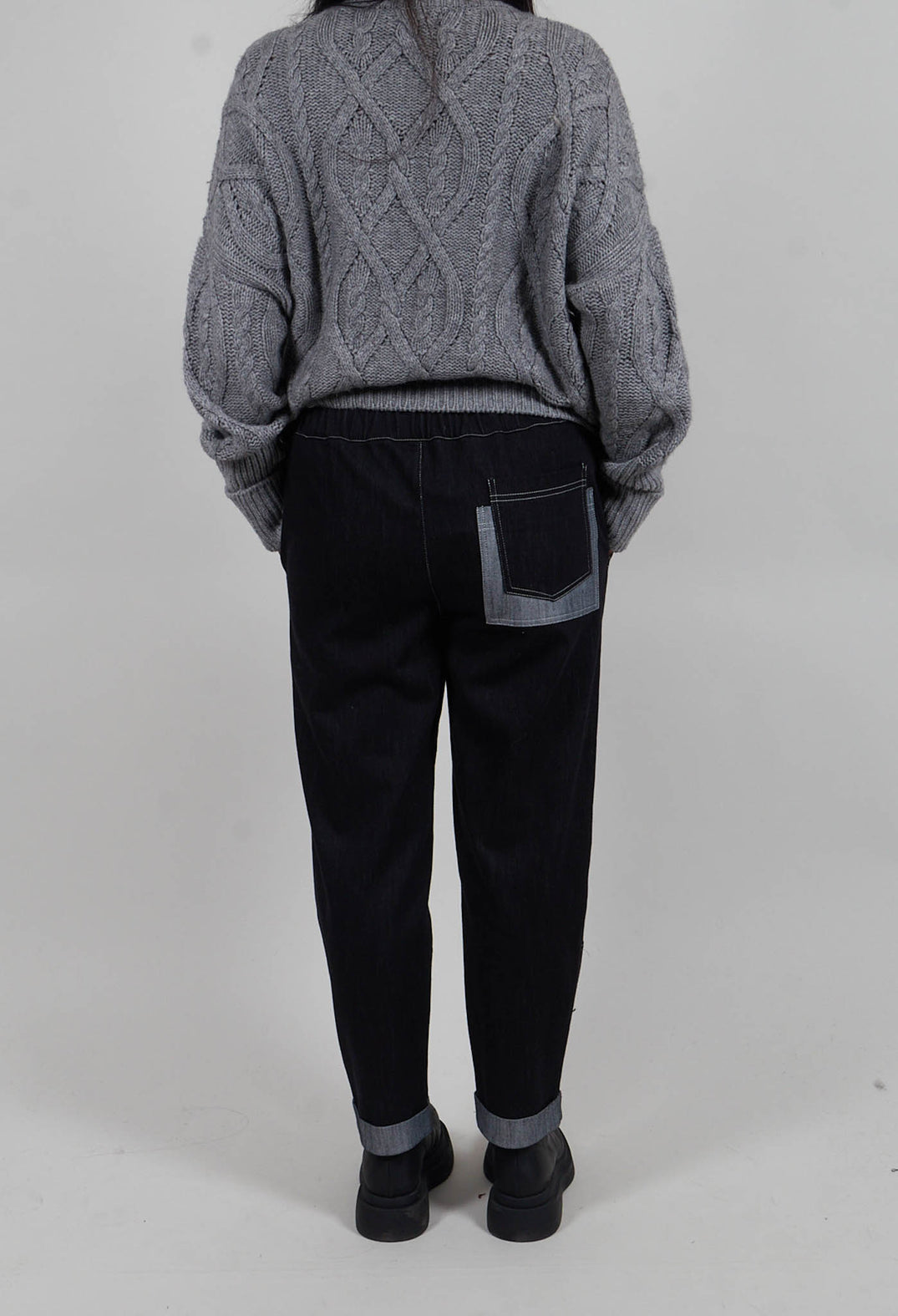 Contrast Stitch Denim Jeans in Navy