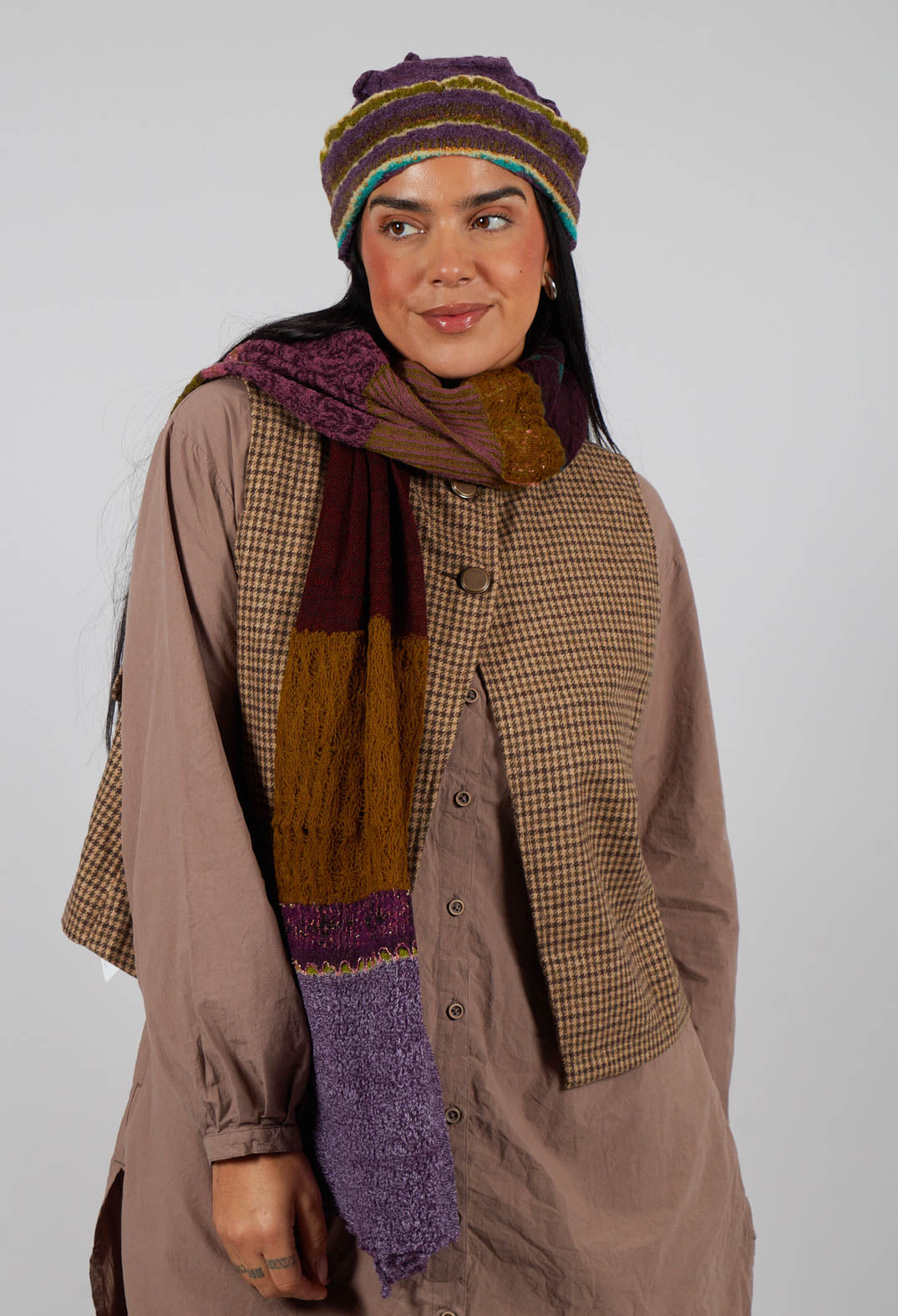 Charlyy Top in Laineu British