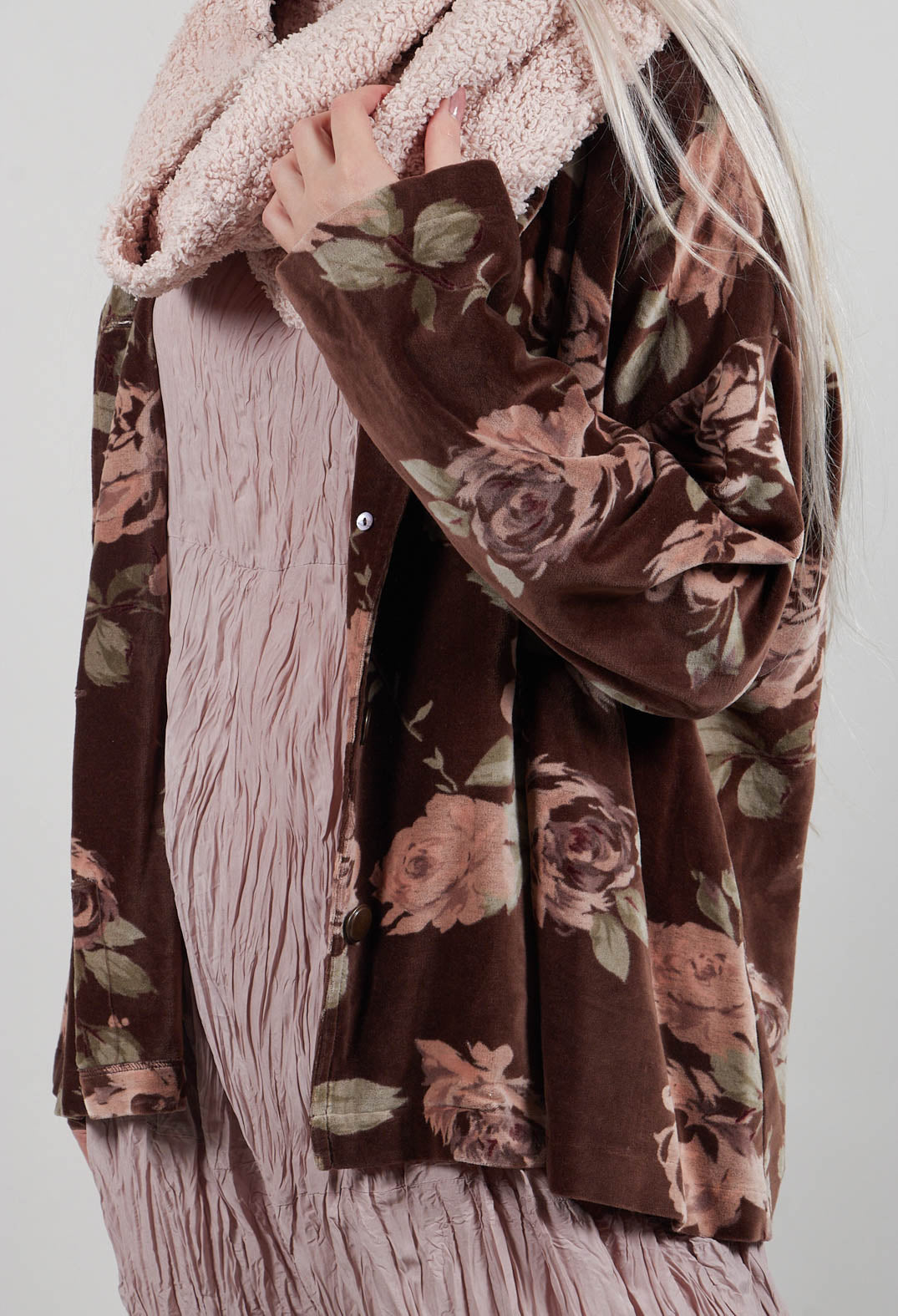 Jacket in Velour Fleur Chocolat