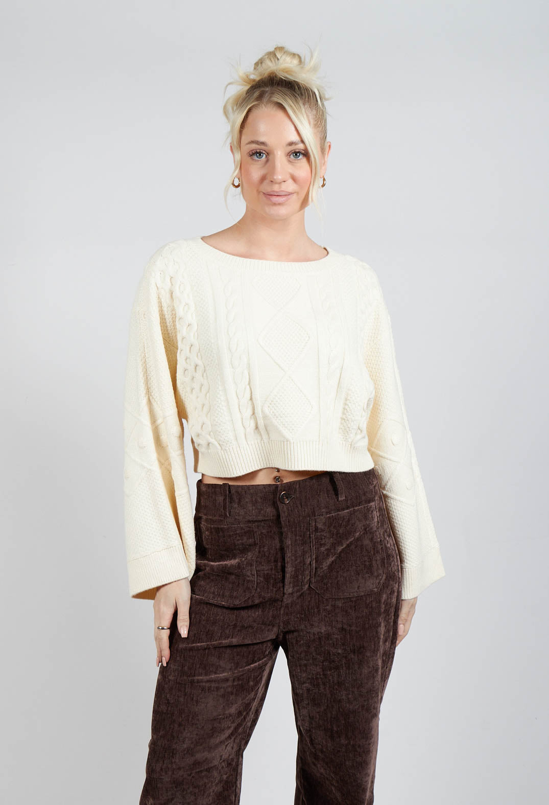 Carignan Cropped Jumper in Ecru
