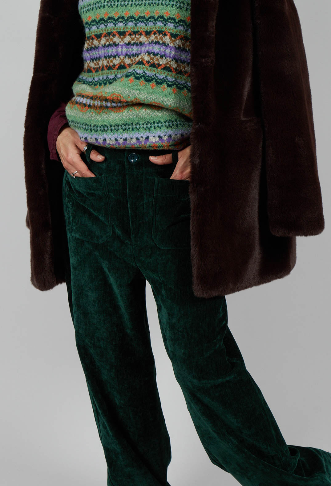 Velvet Pocket Detail Trousers in Vert