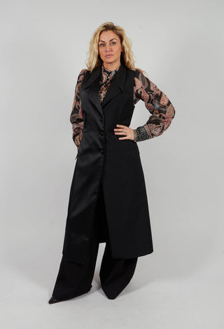 Longline Waistcoat in Nero