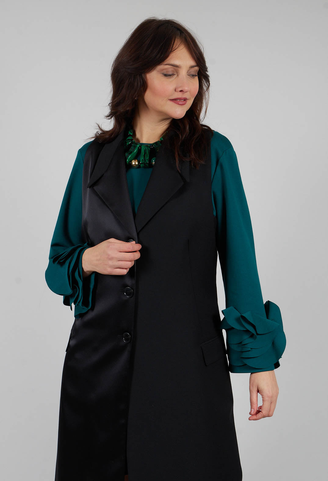 Longline Waistcoat in Nero