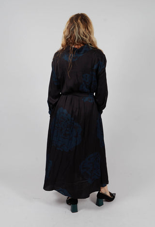 Belted Shirt Dress in Nero and Cobalto