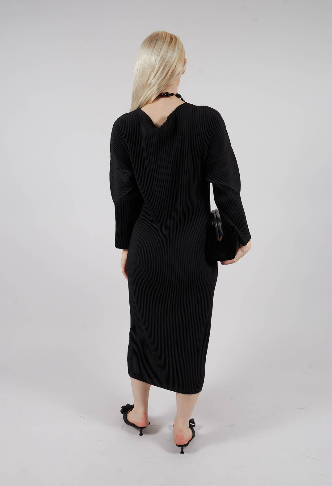 Ribbed Midaxi Dress in Nero