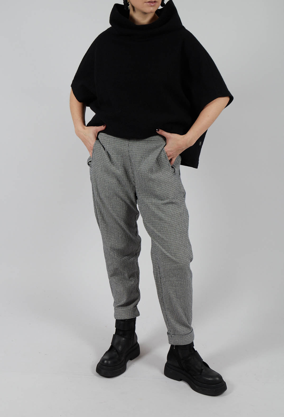 Long Geisha Trousers in Black
