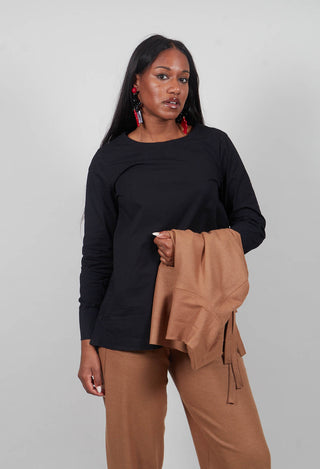 Mapota Top in Black