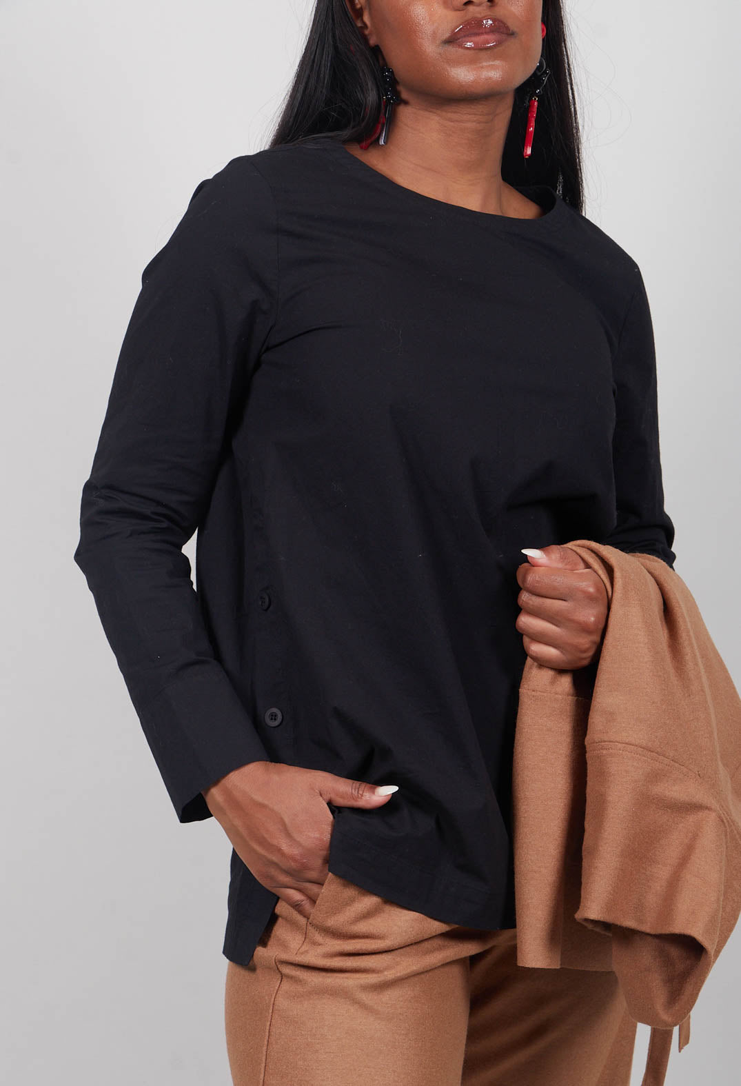 Mapota Top in Black