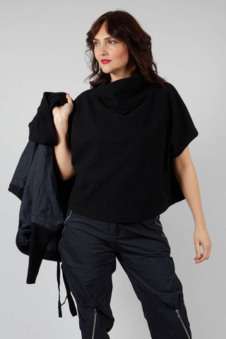 Diva Top in Black