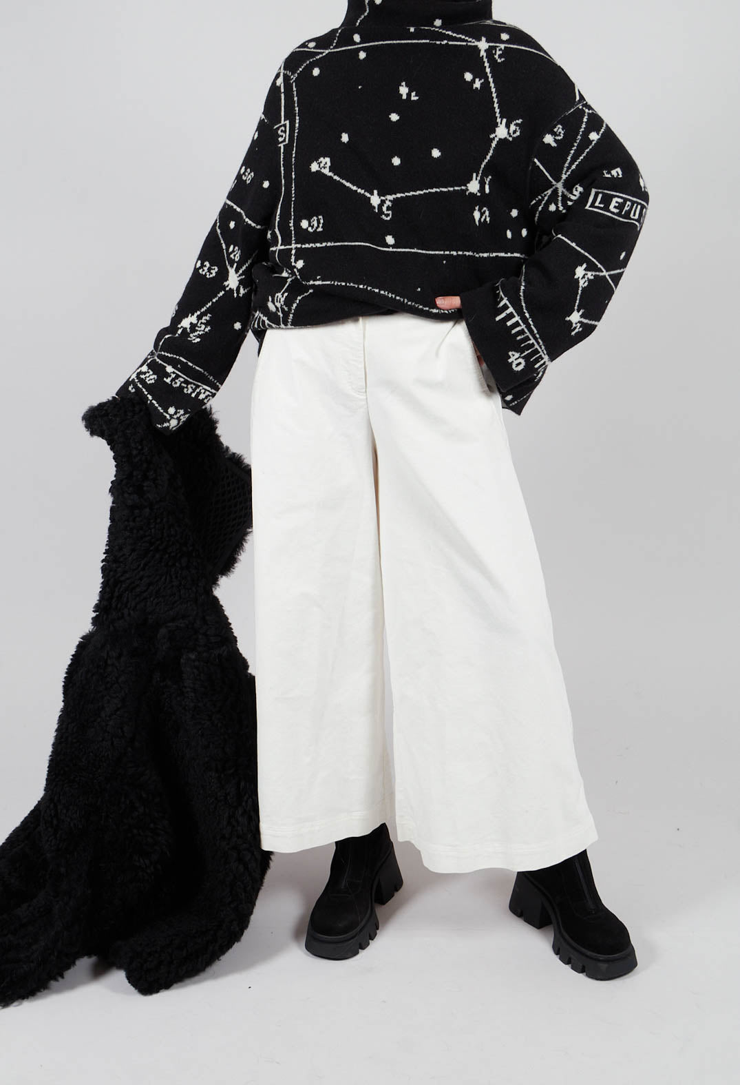 Cotton Trousers in Cream