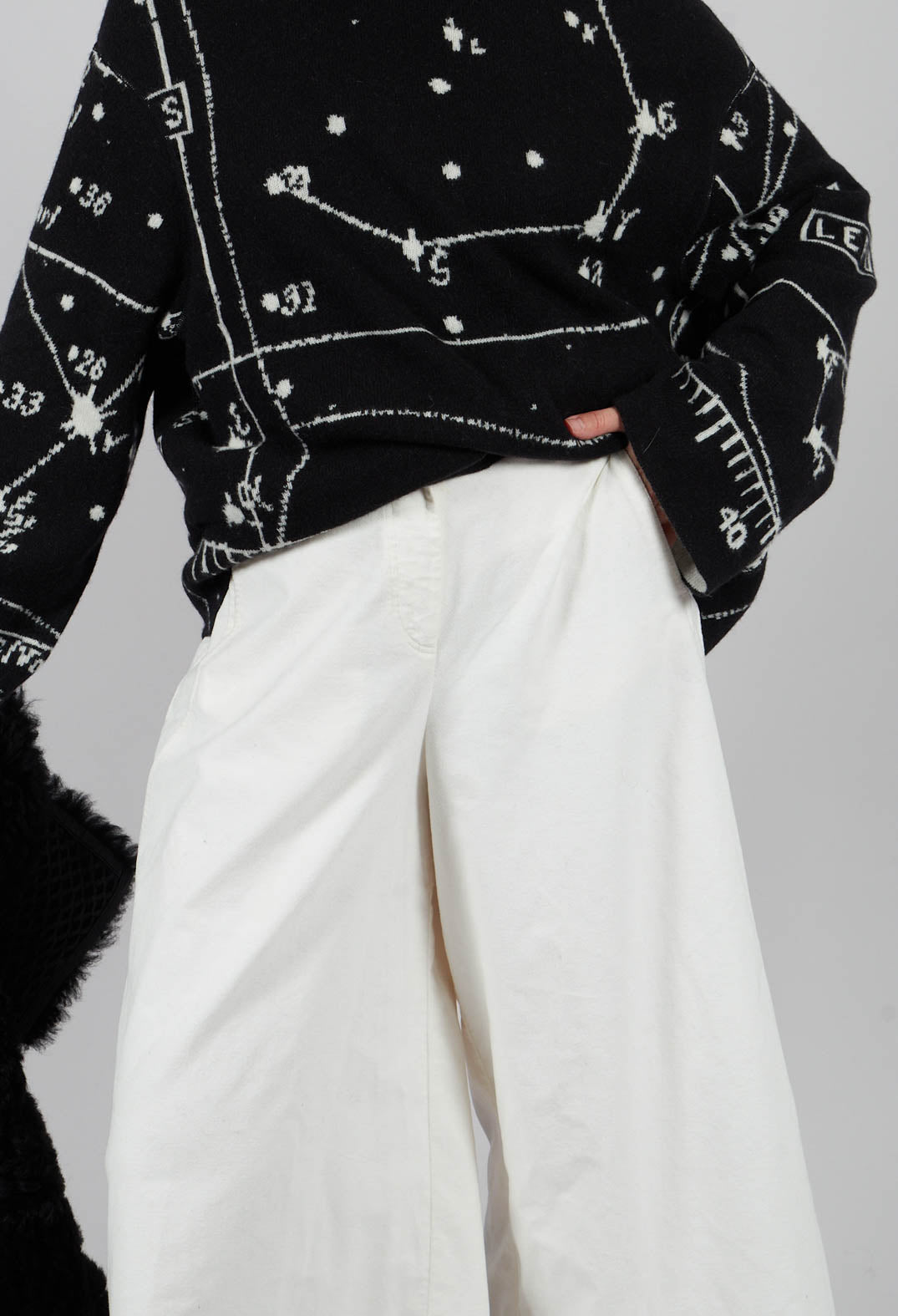 Cotton Trousers in Cream