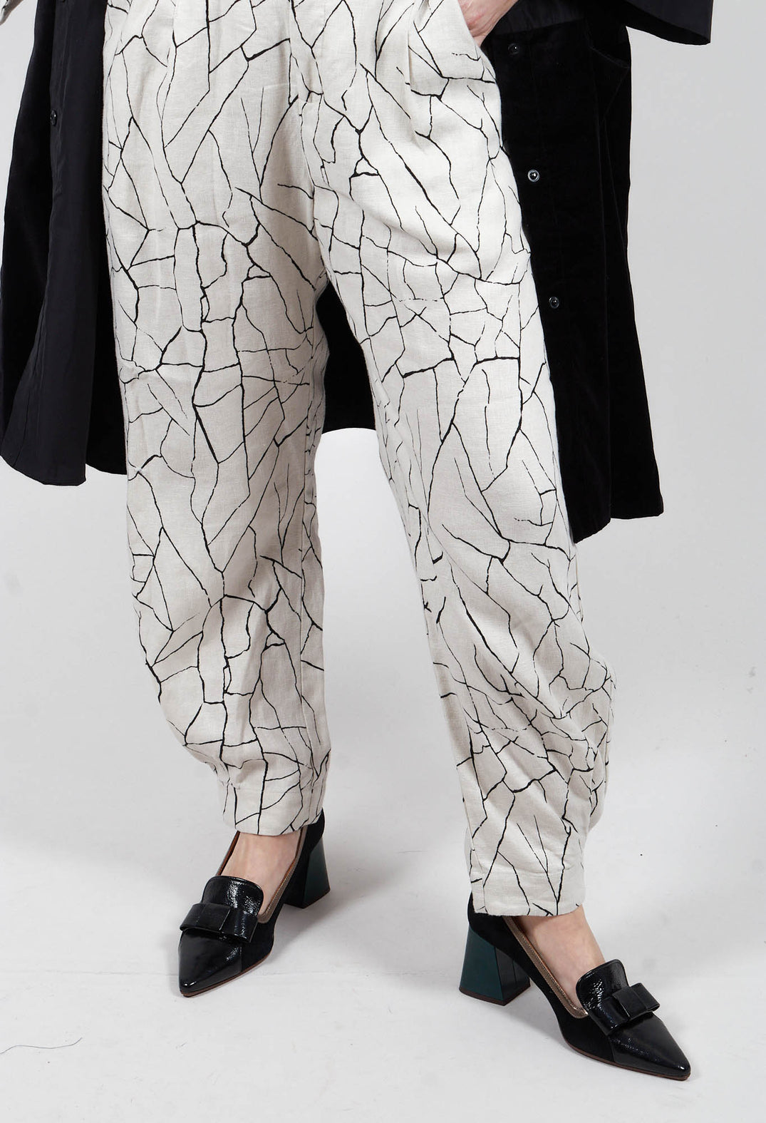 Barrel Leg Trousers with Print in White