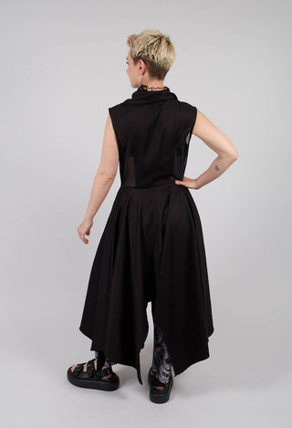 Sleeveless Dress in Black