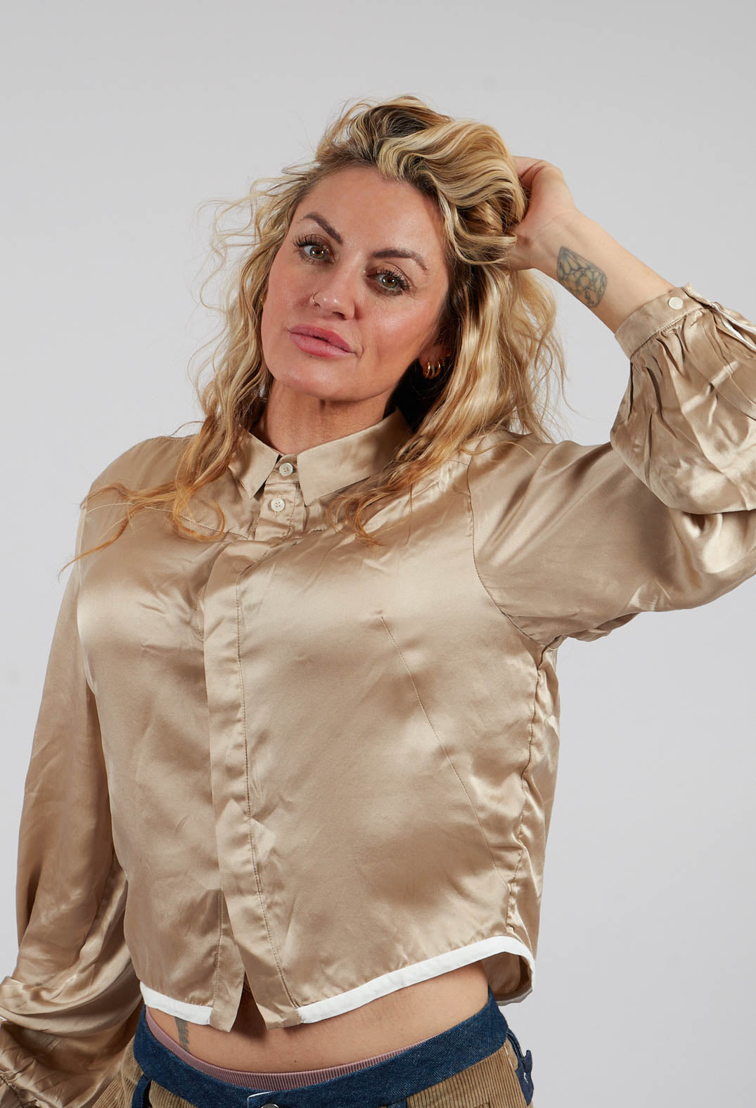 Contrasting Hem Shirt in Gold