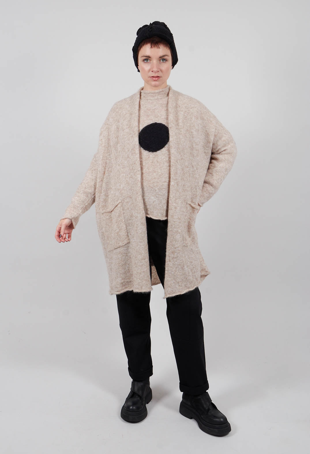 Knitted Jumper in Sand Nero
