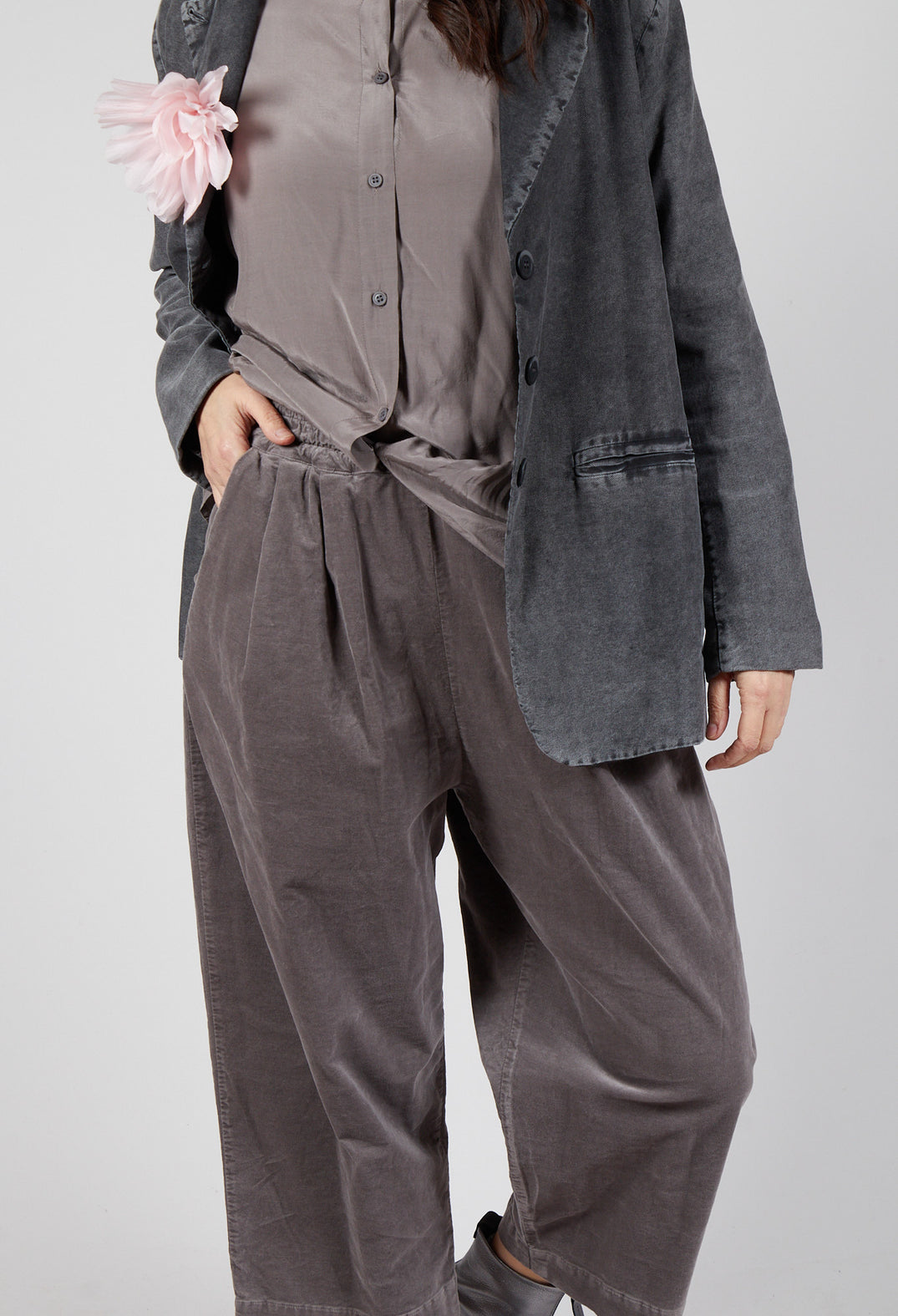 Balloon Leg Trousers in Iron