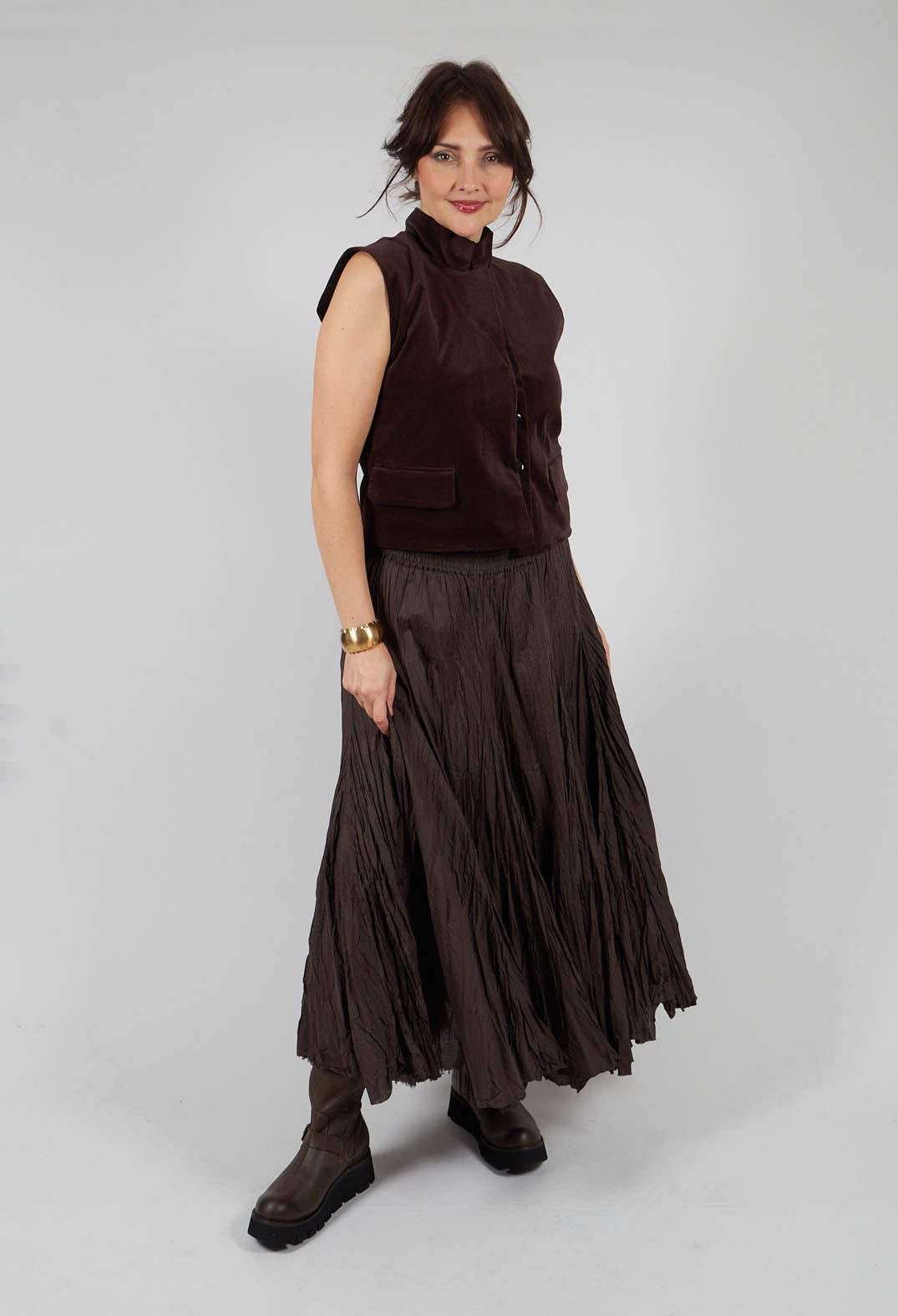 Velvet Gillet in Chocolate