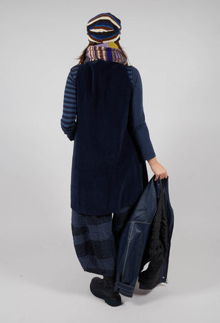 Sleeveless Tunic V in Ink