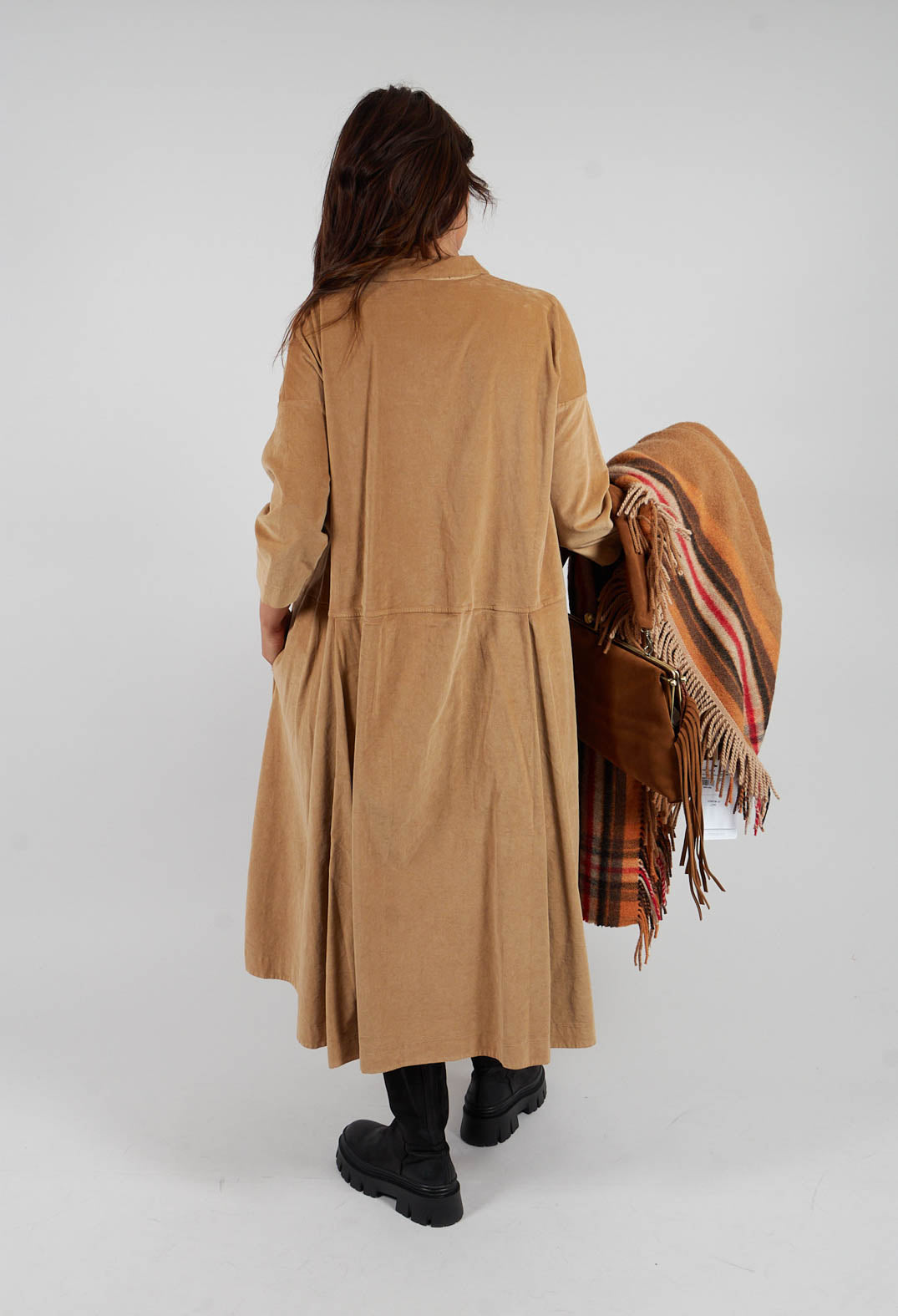 Tailored Collar Dress V in Sugar