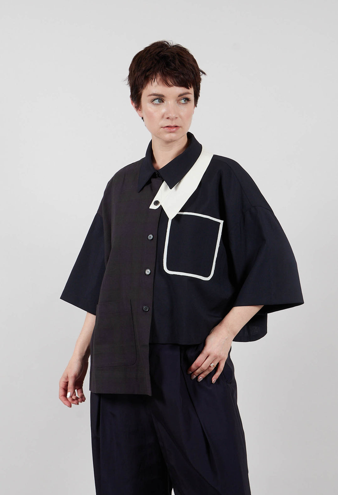 Double Collar Shirt in Navy
