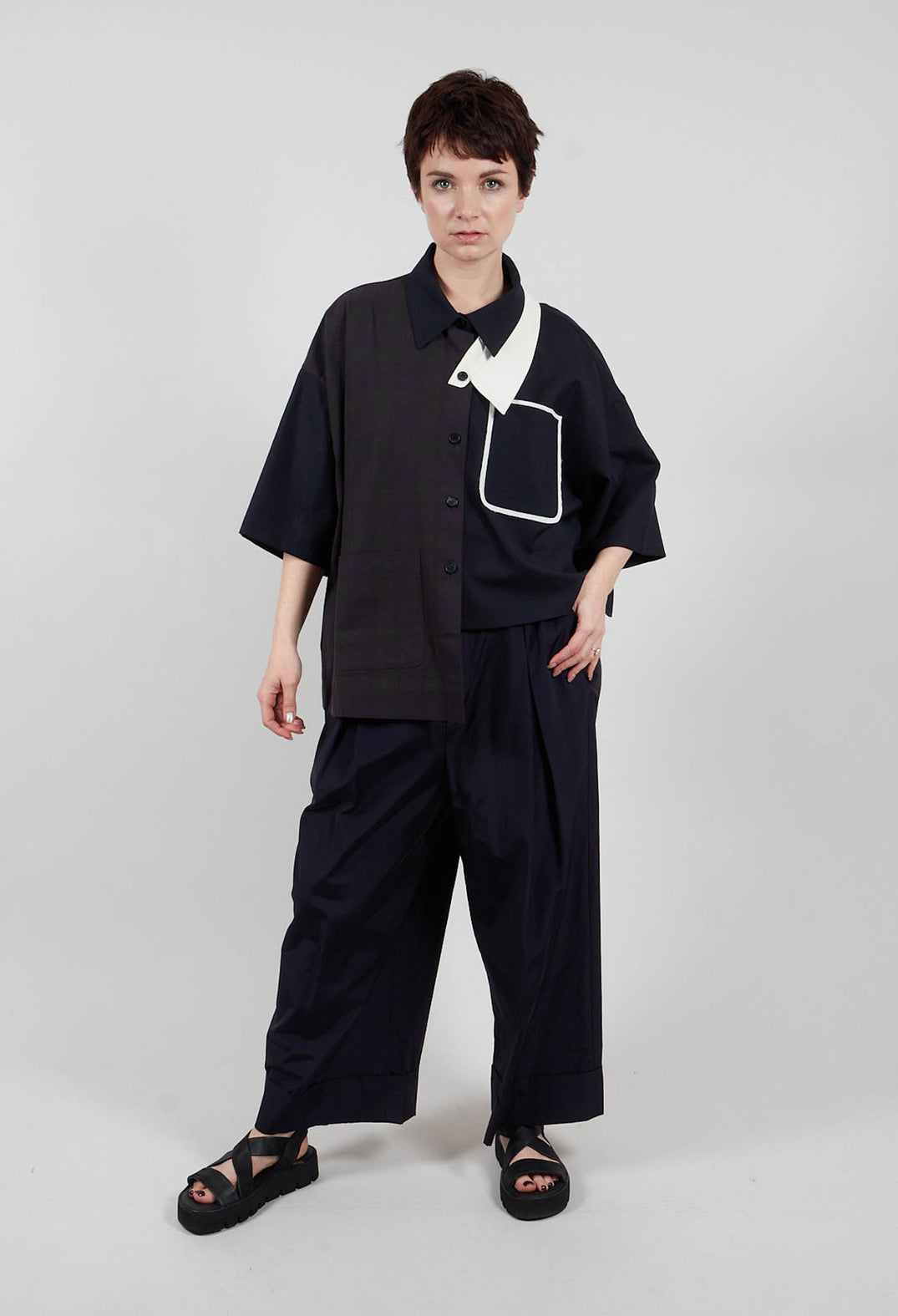 Double Collar Shirt in Navy