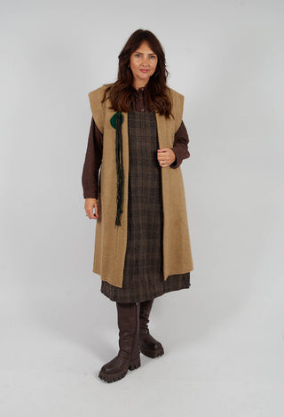 Longline Gilet in Camel