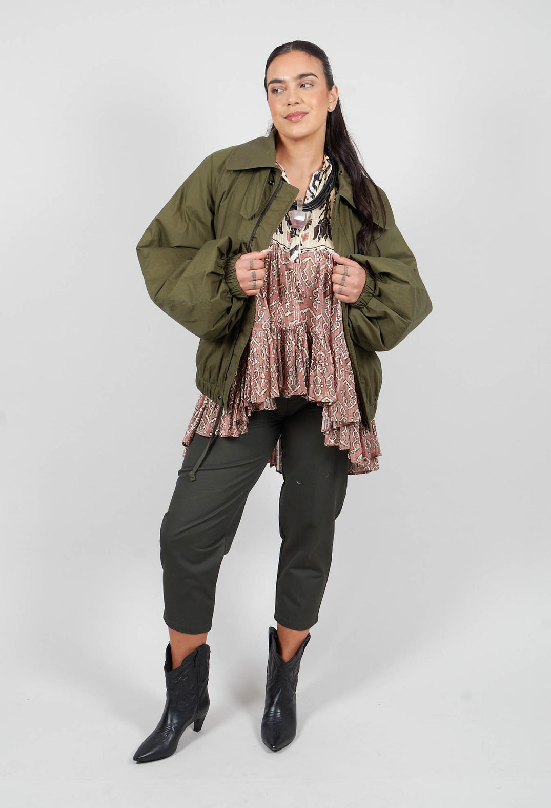 Tailored Cropped Trousers in Forest